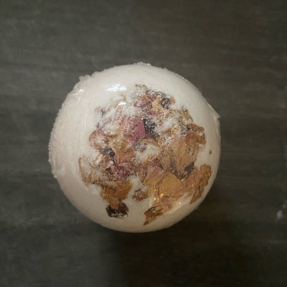 ONE (1) 5.9 oz 50 mg C.B.D Bath 🛀 Bomb - Picture 4 of 9